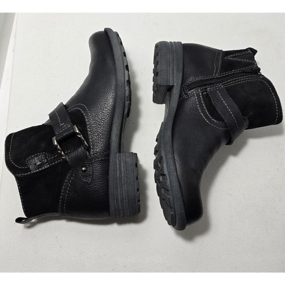 Earth Origins Women Paris Black Leather Zip Up Ankle Boot Strap Size 8 Wide - Picture 5 of 10
